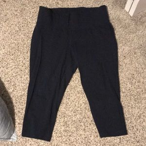 Lane Bryant Livi Active Wear Plus Size 18/20 capri